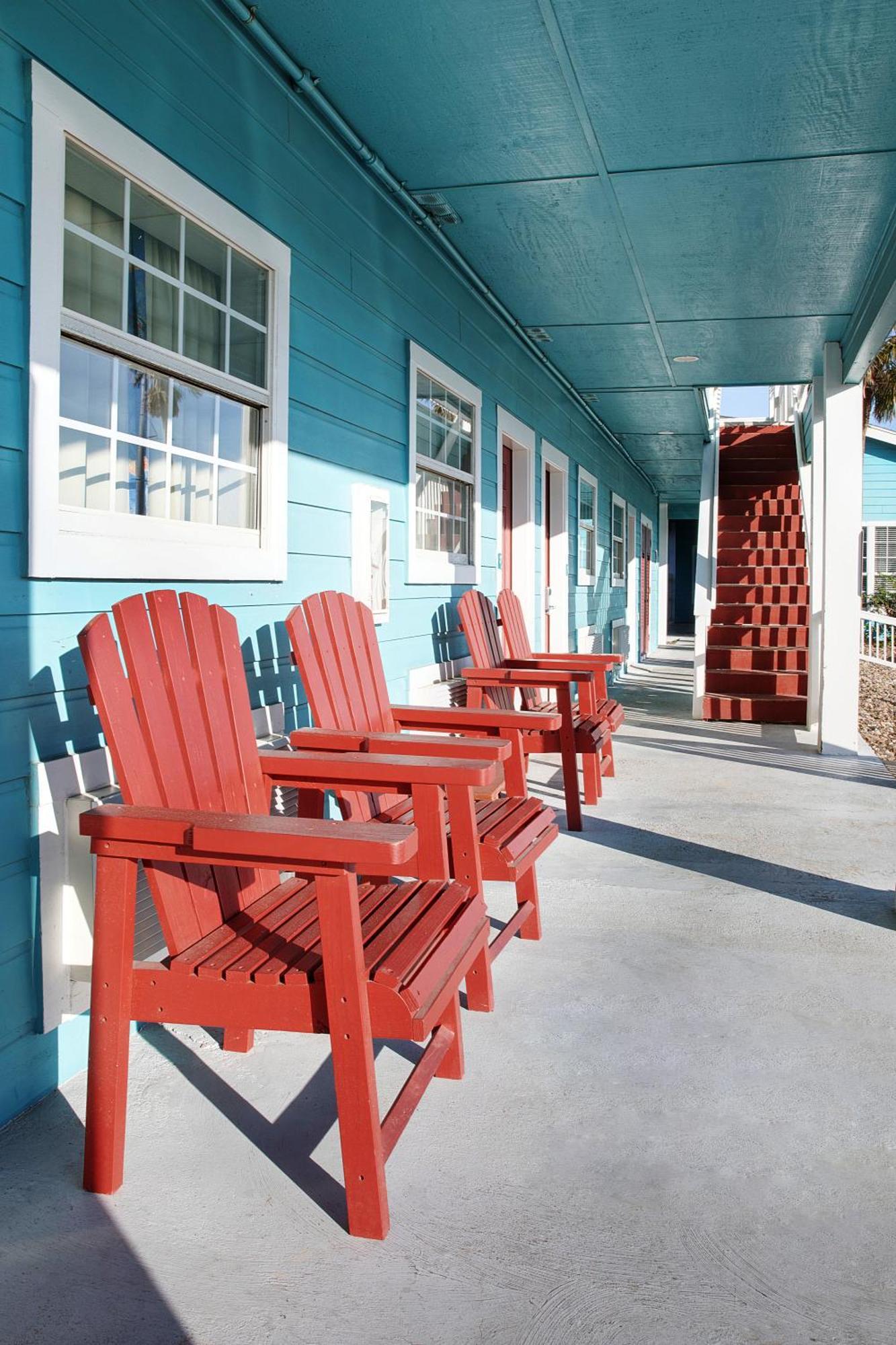 Plantation Suites And Conference Center Port Aransas Exterior photo